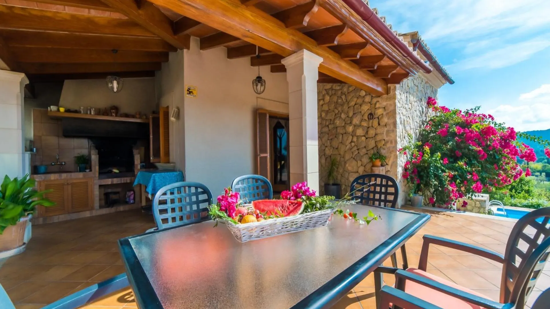 Tatil Evi Rural Finca In Mallorca Es Bosquet With Pool İspanya