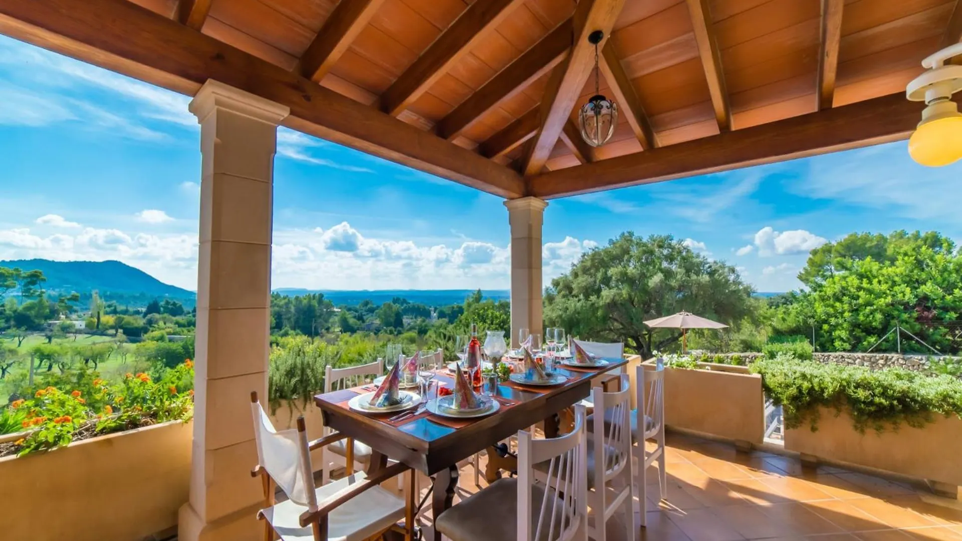 Tatil Evi Rural Finca In Mallorca Es Bosquet With Pool
